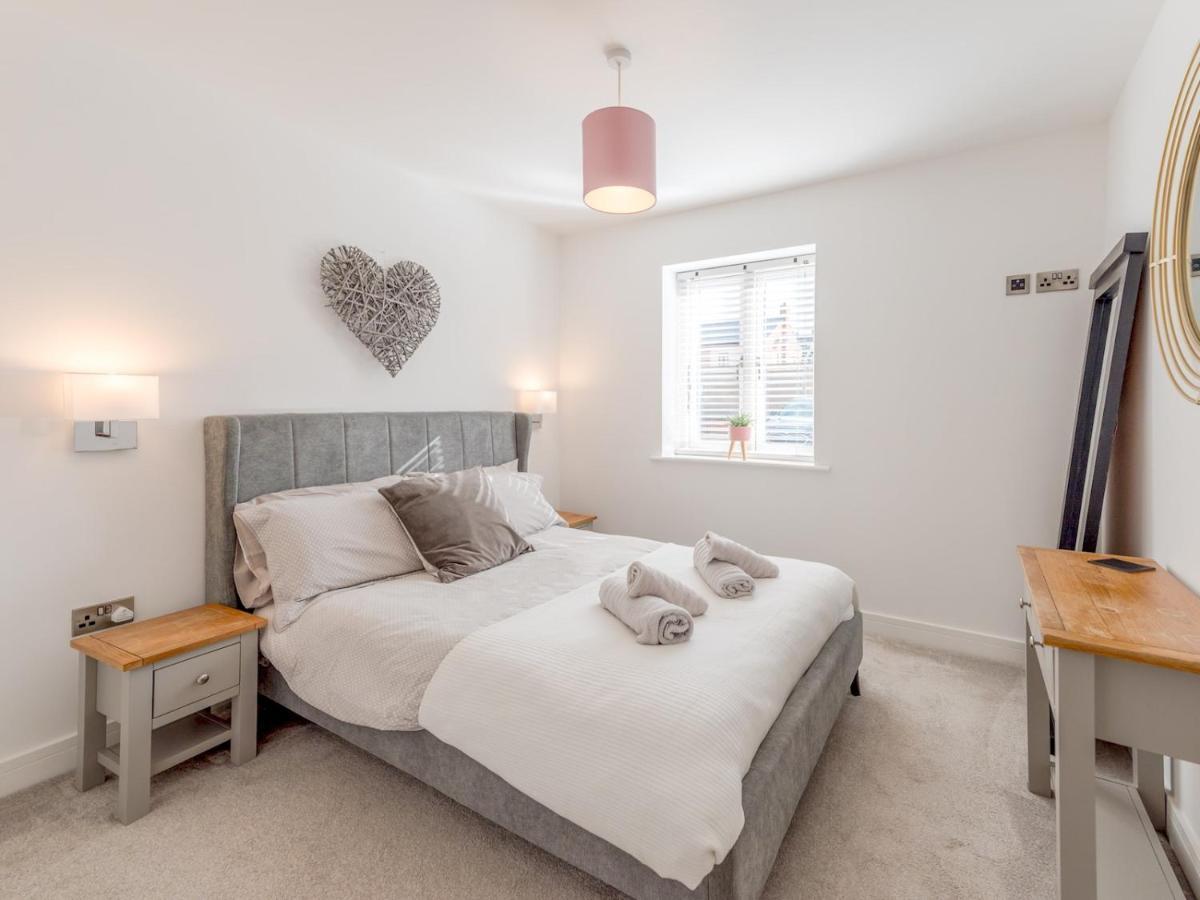Pass The Keys 1 Bed Albury Contemporary Apartment With Secure Parking 什鲁斯伯里 外观 照片