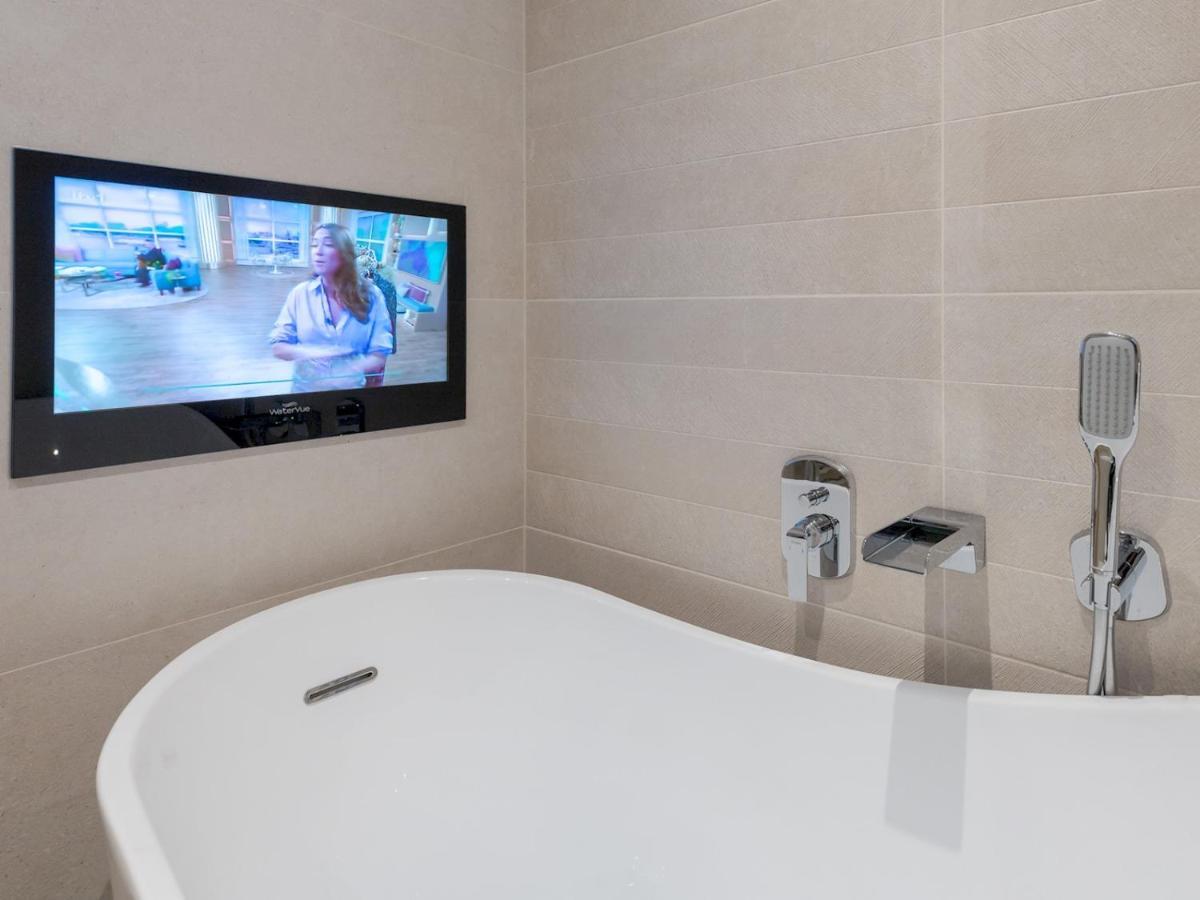 Pass The Keys 1 Bed Albury Contemporary Apartment With Secure Parking 什鲁斯伯里 外观 照片